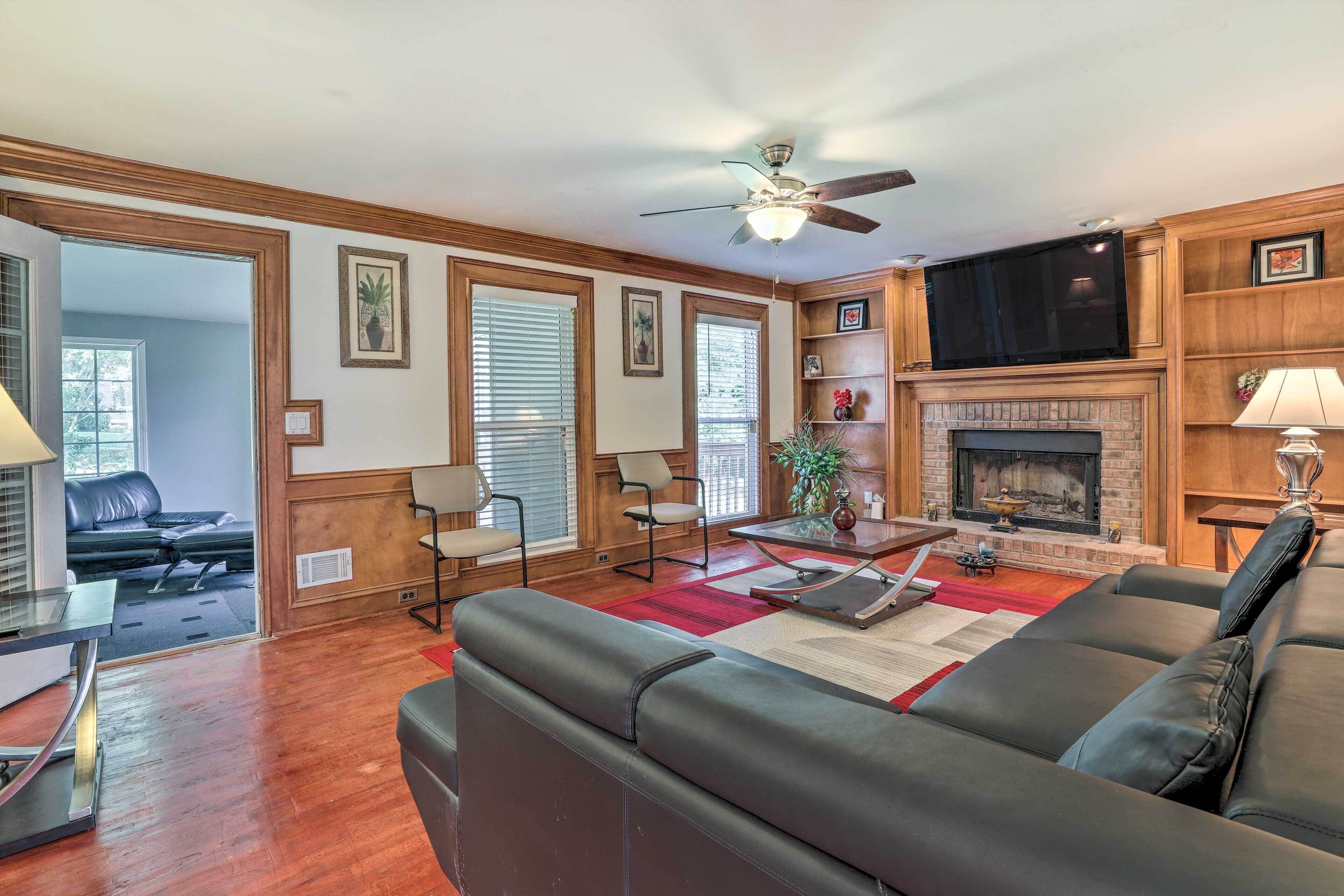 Pet-Friendly Lawrenceville House w/ Deck!
