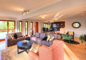 Premium House | Living area | TV, fireplace