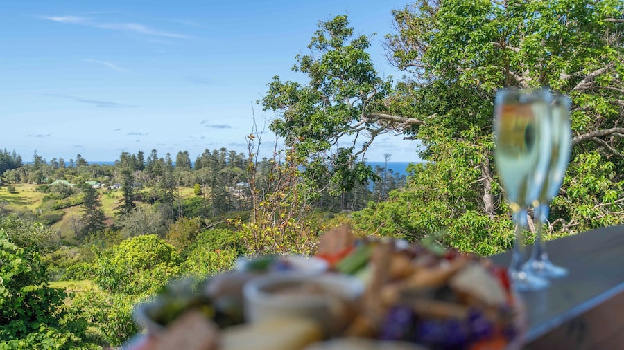 Whalers Watch Luxury Home