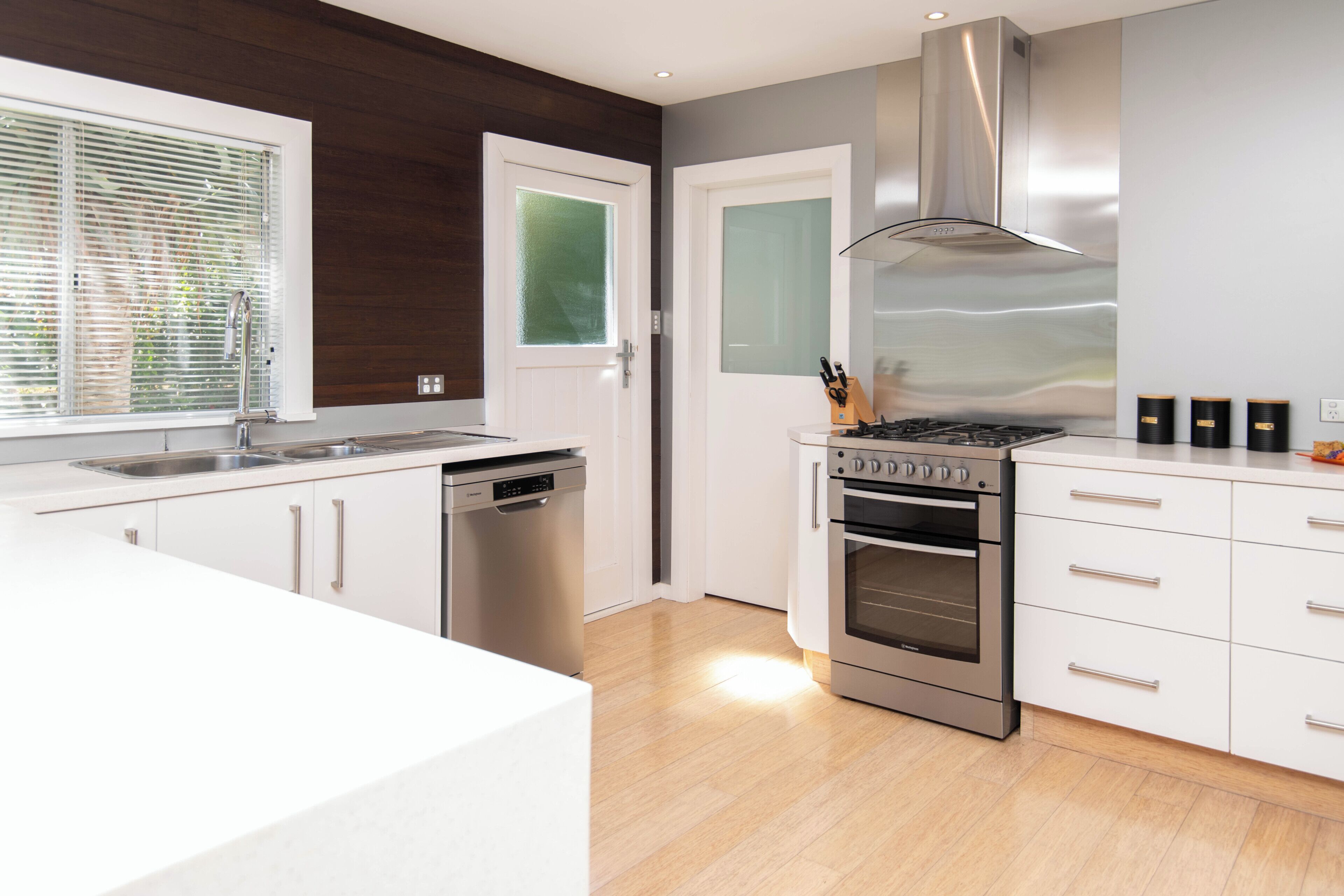 Premium-Haus | Eigene Küche | Großer Kühlschrank, Mikrowelle, Ofen, Herdplatte