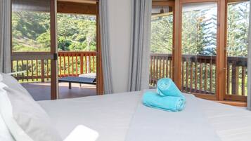 Hus | 3 soverom, strykejern/-brett, wi-fi (inkludert) og sengetøy