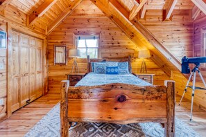 5 bedrooms, iron/ironing board, travel cot, free WiFi