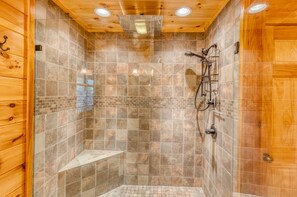 Combined shower/bathtub, hair dryer, towels, soap