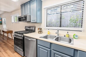 Bangalô, 3 quartos | Cozinha privada