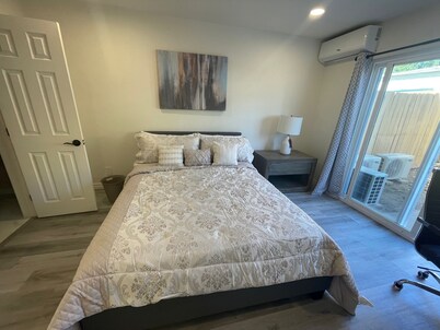 Upland 2 B/B - Close Airport, Fairplex