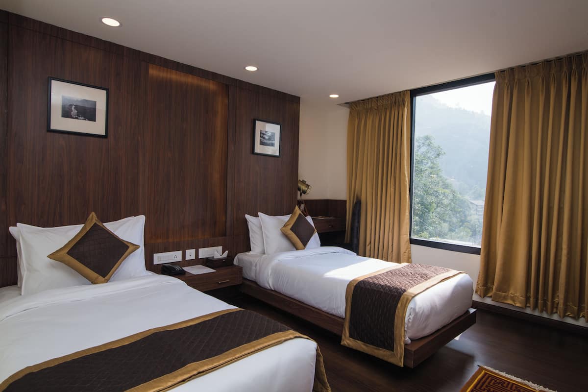 Suite, Valley View (with Twin Bed) | Individually furnished, desk, laptop workspace, free WiFi