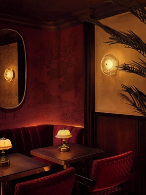 Bar (on property) - Shining Star Hotel (Istanbul)