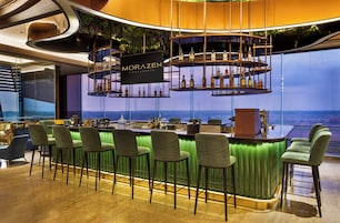 Bar (en el alojamiento)