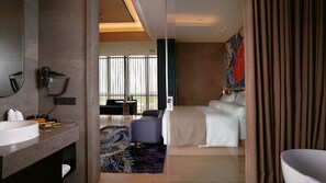 Premium bedding, memory foam beds, desk, laptop workspace - MORAZEN Yogyakarta (Temon)