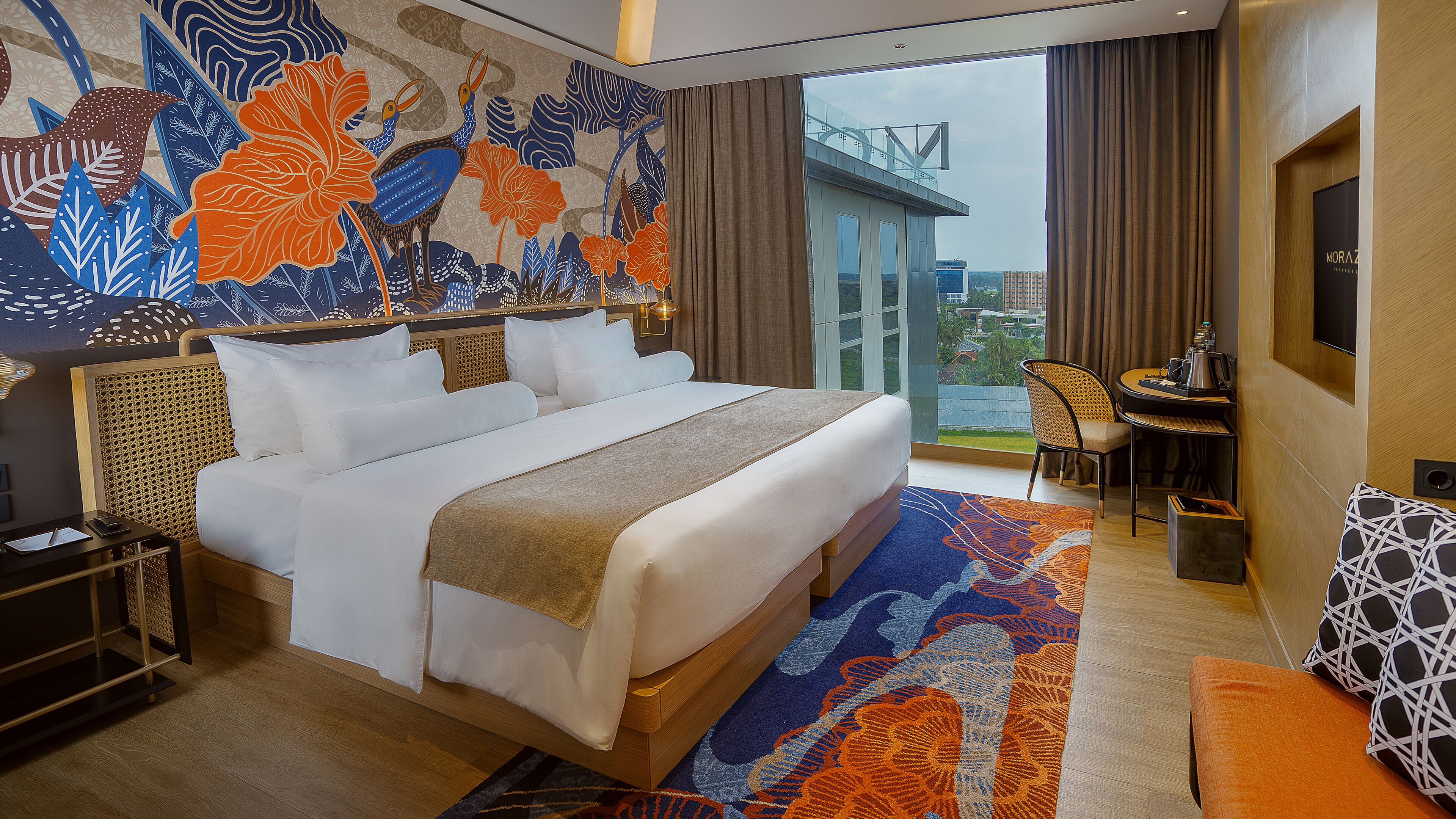 Deluxe King | Premium bedding, memory-foam beds, desk, laptop workspace