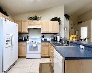 Vila, 3 quartos | Cozinha privada