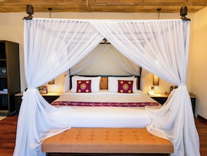 Desk, free WiFi, bed sheets - Bali Sunshine Nusa Dua (Nusa Dua)