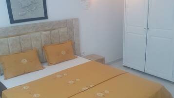 2 chambres, Wi-Fi gratuit, draps fournis
