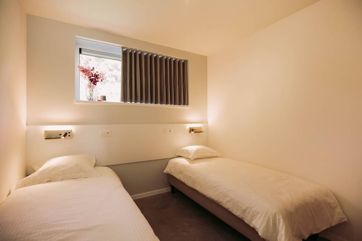 Habitación doble Confort | Ropa de cama hipoalergénica y decoración personalizada