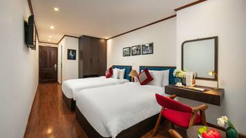 Deluxe Twin Room, City View | View from room