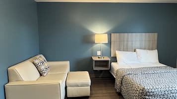 Queen Suite with Sofa Accessible | 1 bedroom, desk, laptop workspace, blackout curtains