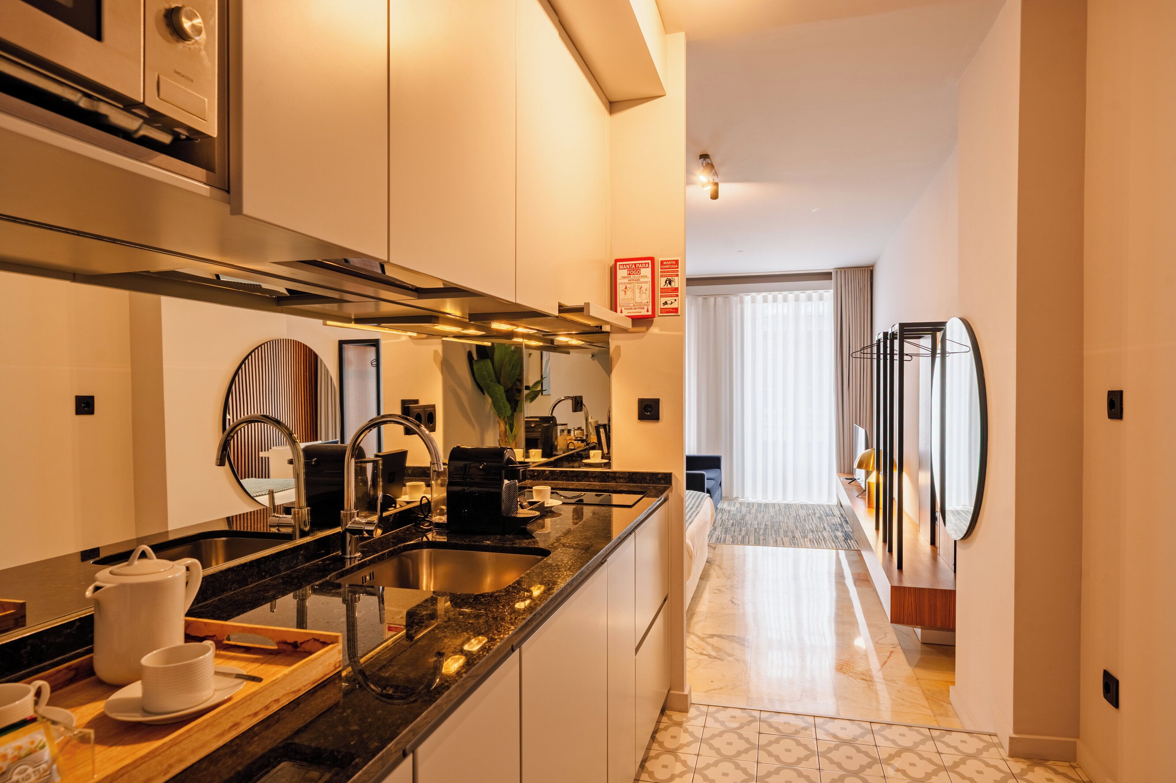 Estúdio | Cozinha privada | Geladeira, micro-ondas, cooktop, máquina de café expresso