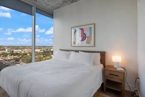 1 bedroom, iron/ironing board, WiFi, bed sheets - Rainey St 1BR Luxury Condo • Rooftop Pool & Gym (Austin)