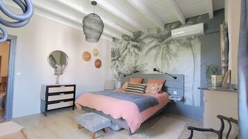 1 habitación, tabla de planchar con plancha, wifi gratis y ropa de cama
