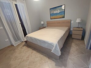 In-room safe, iron/ironing board, bed sheets - San Teodoro Exclusive Villas (San Teodoro)