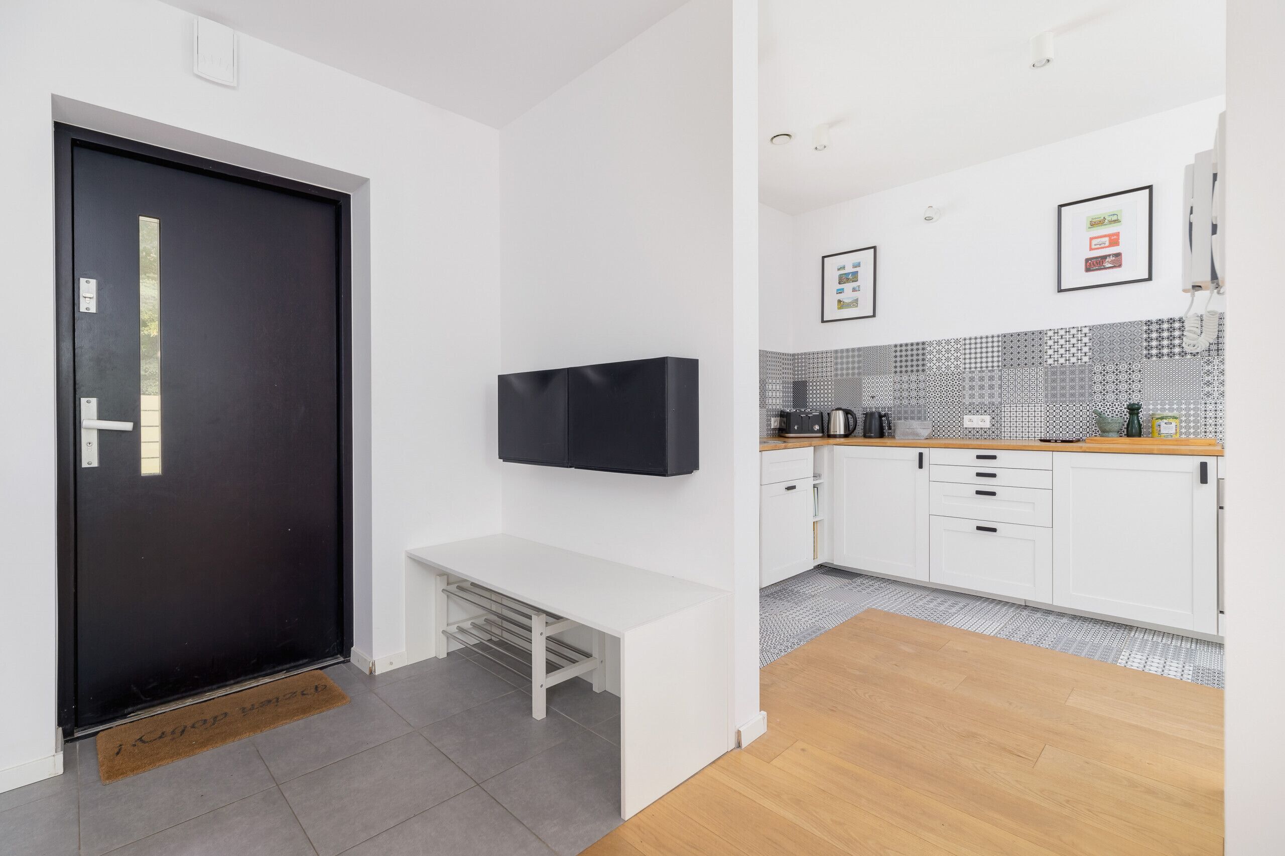 洗碗機、咖啡機/沖茶器、鍋具/餐盤/廚房用品