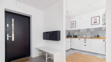 Lave-vaisselle, cafetiĂšre/bouilloire