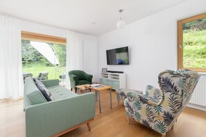 Living room - Beautiful House Korzkiew by Renters (Zielonki)