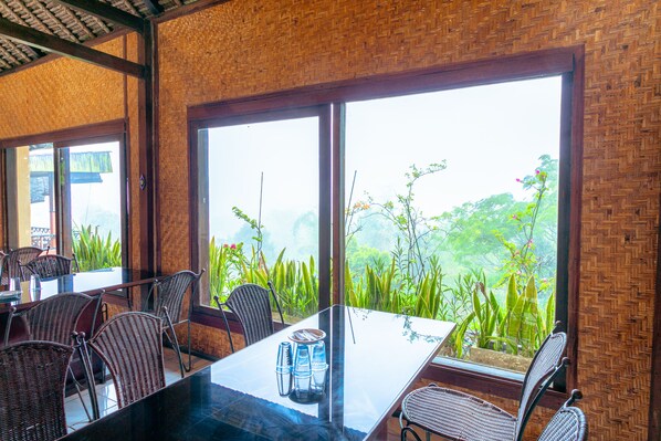 Interior - Pacung Indah Hotel & Restaurant (Baturiti)