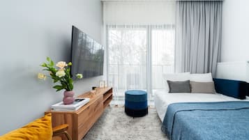 Comfort Apartment | 3 bedrooms, premium bedding, pillowtop beds, individually decorated