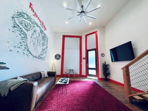 Smart TV, offices