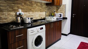 Unclassified image, 5 of 10, button - Studio Apartment in Knightbridge Court (Dubai)