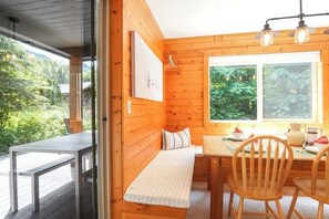 Dining - Mt. Baker Retreat | Hot tub, EV Charger & Bunk RM (Glacier)