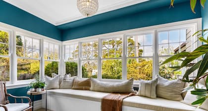 Norwood Arthouse: Listed Heritage in Blue Mountain