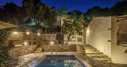 Olea Skopelos 2 bedroom villa with private swimming pool & sea view