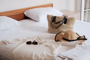 Caja de seguridad en la habitación y sistema de insonorización