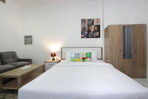 Standard-huoneisto | 1 makuuhuone, tallelokero huoneessa, silitysrauta/-lauta