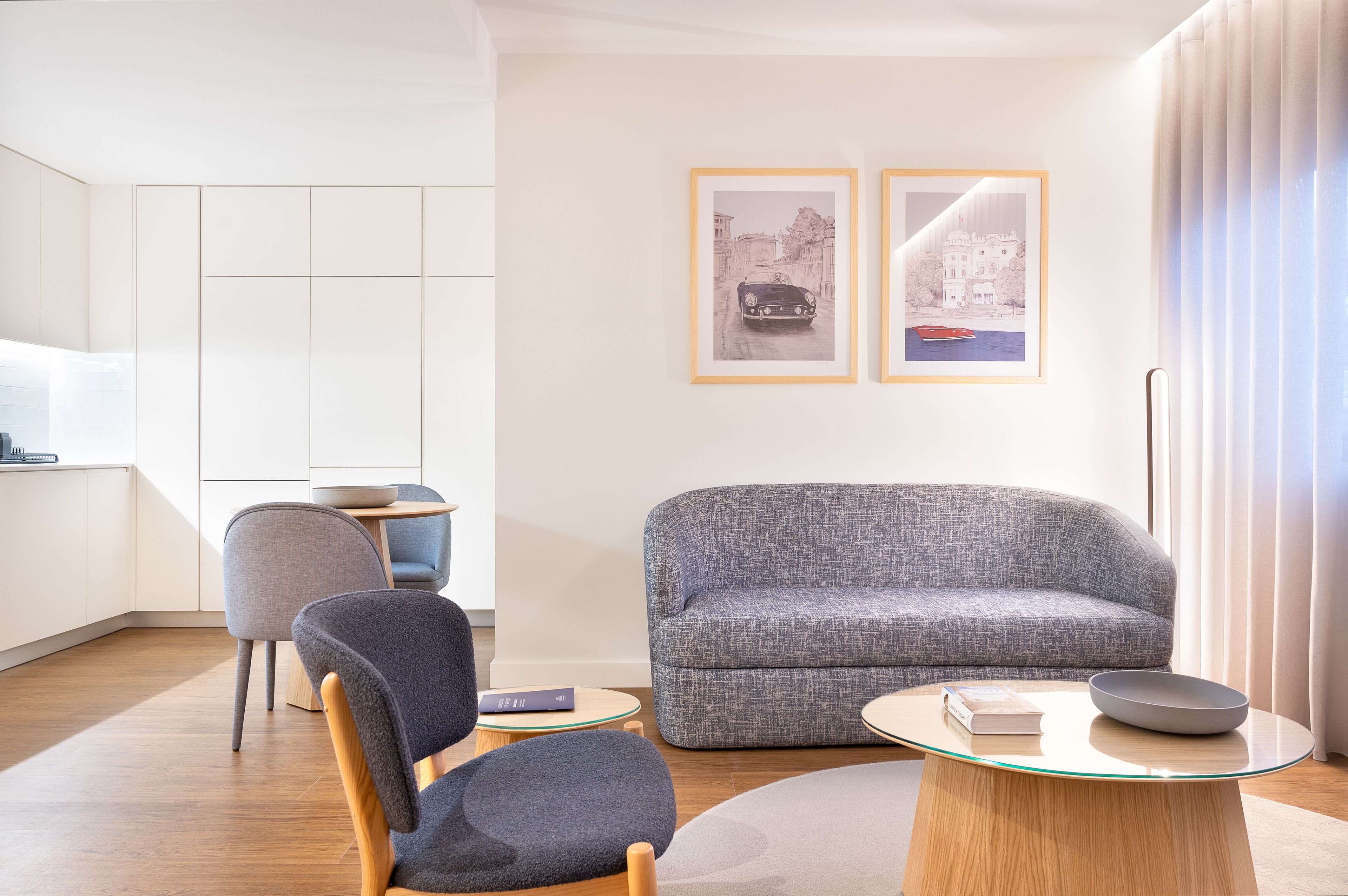 Departamento Deluxe, 1 cama matrimonial y sofá cama, vista a la ciudad | Comedor