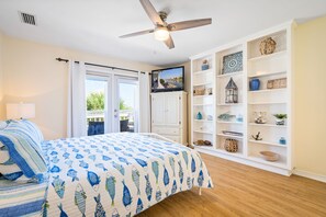 3 bedrooms, bed sheets