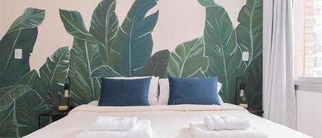 2 makuuhuonetta, työpöytä, silitysrauta/-lauta, Wi-Fi