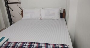 1 bedroom - Aahvanam Service Apartment (Visakhapatnam)