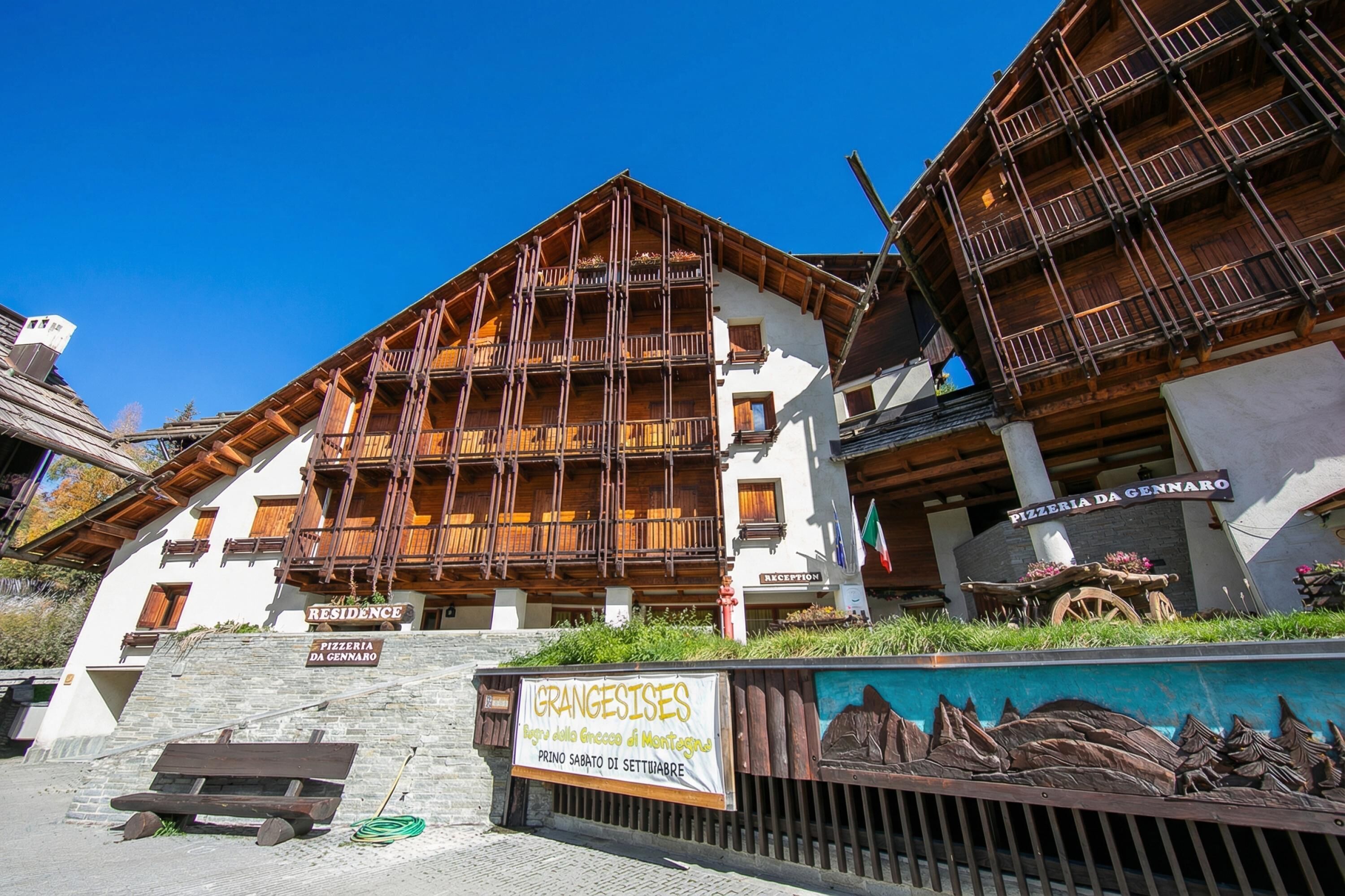Studio Familial, côté montagne (Sises Lodge - 03C Sestriere) | Extérieur