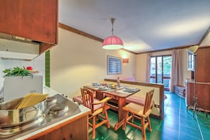 Living area - Grange Hike & Ski (Sauze di Cesana)