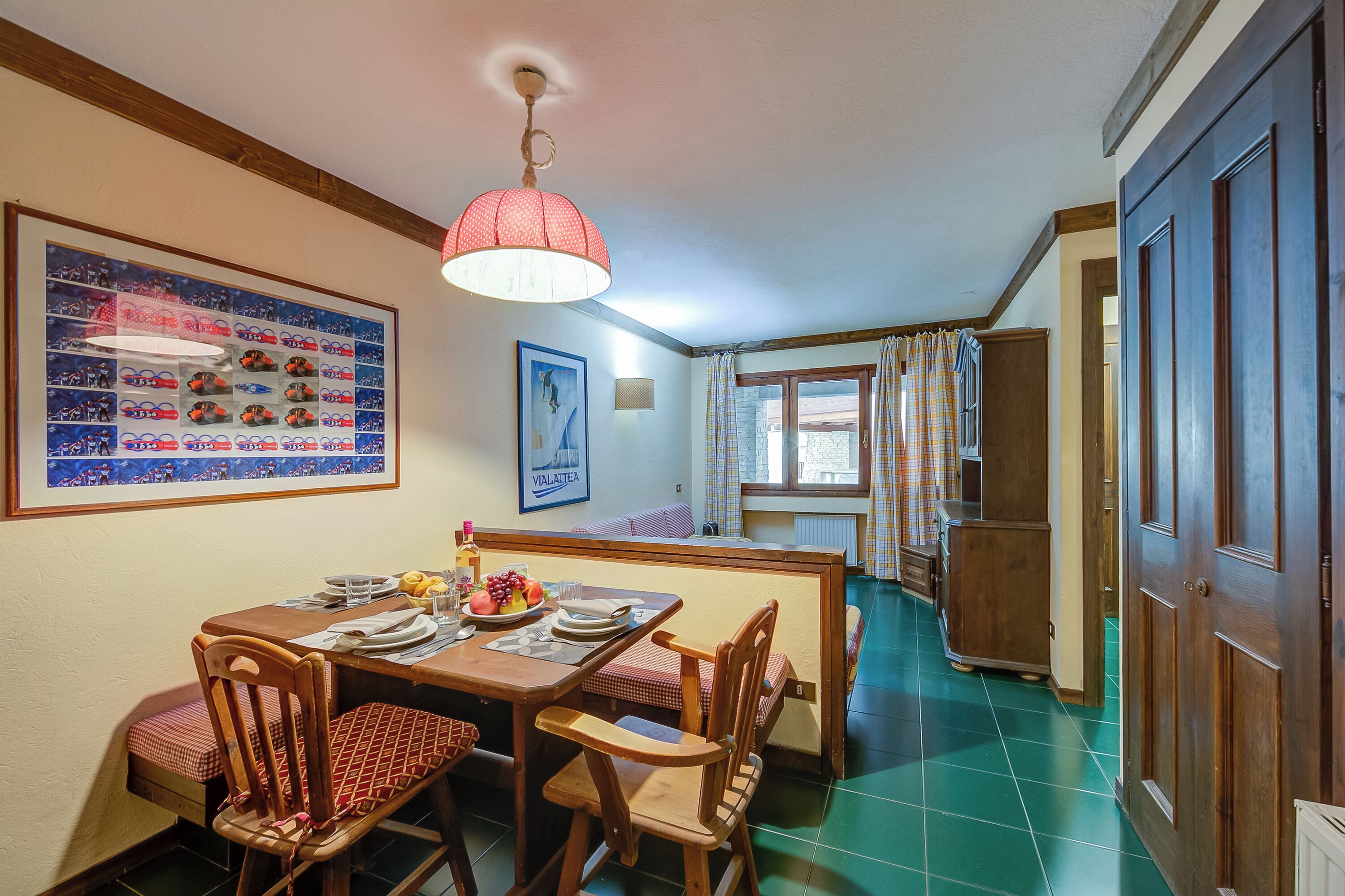Studio Familial, côté montagne (Sises Lodge - 08C Sestriere) | Salle à manger