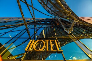 Front of property - Flow Hotel & Conference (Inarcs)