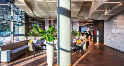 Flow Hotel & Conference