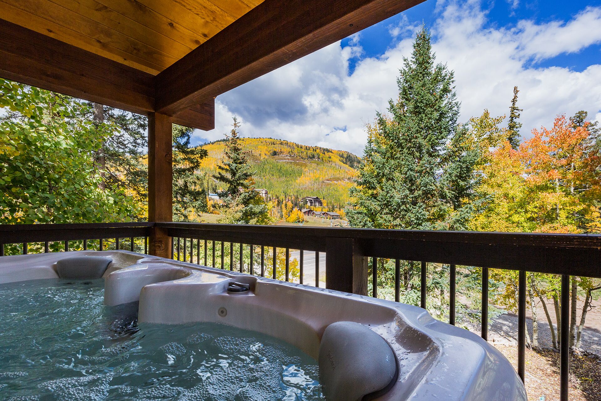 Bain à remous extérieur