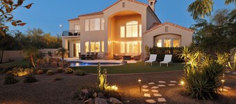 Casa Del Sol by LuxeKey | Backyard Oasis w/ Sunset Views