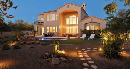 Casa Del Sol by LuxeKey | Backyard Oasis w/ Sunset Views