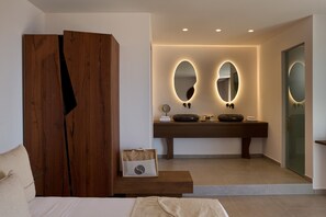 Deluxe Suite, Jetted Tub | Premium bedding, individually decorated, individually furnished - Armony Suites Milos (Milos)