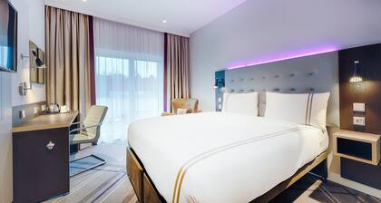 Premier Inn Regensburg City Centre